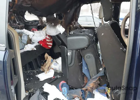 2014 Dodge Grand Caravan Sxt z USA, uszkodzony, nr VIN 2C4RDGCG7ER122445